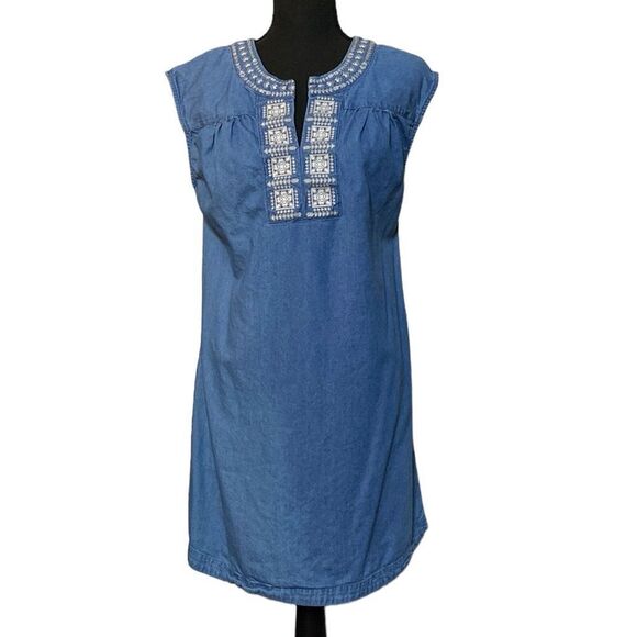 Knox Rose Dresses & Skirts - KNOX ROSE Denim Chambray Embroidered Tank Dress Tunic